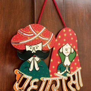 BanaBani “Padhro Sa” Lippan Wall Hanging - Handcrafted Mirror & Clay Welcome Décor
