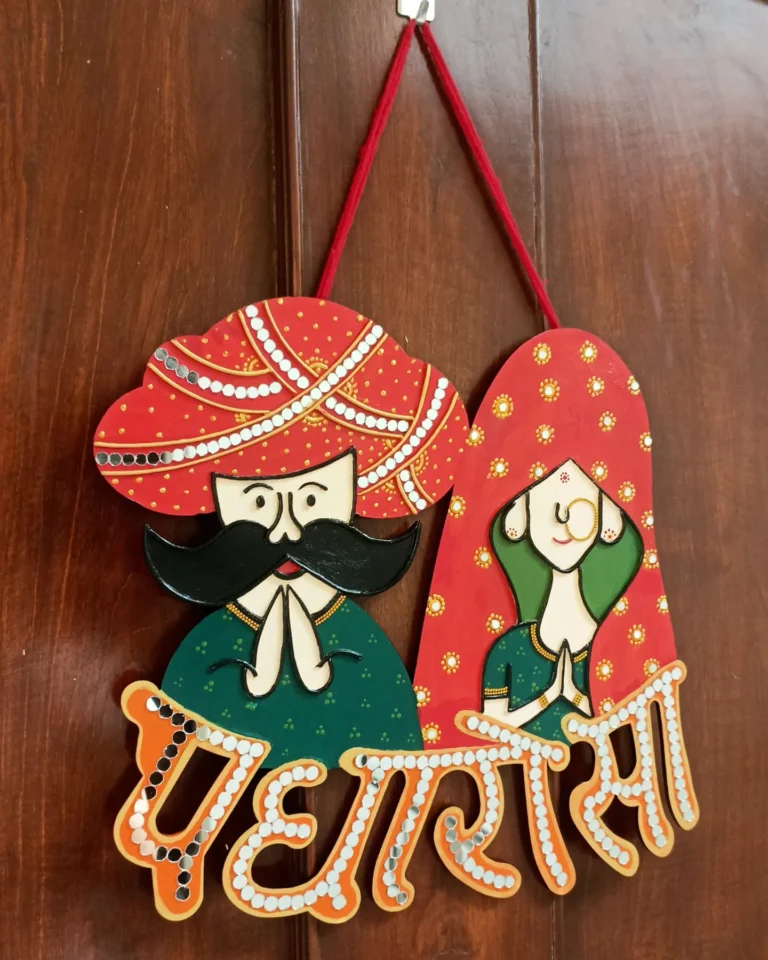 BanaBani “Padhro Sa” Lippan Wall Hanging - Handcrafted Mirror & Clay Welcome Décor